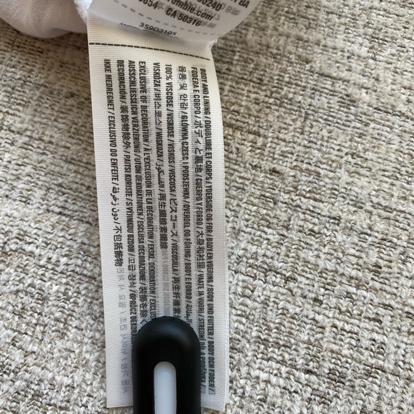 Hollister Romper - Picture 4 of 6